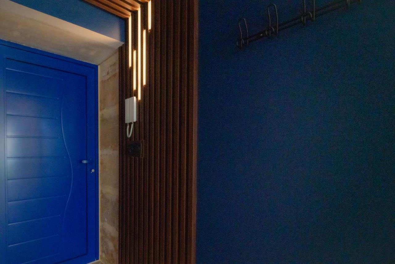 Roma Divine Home Cinema Et Jardin ニーム エクステリア 写真