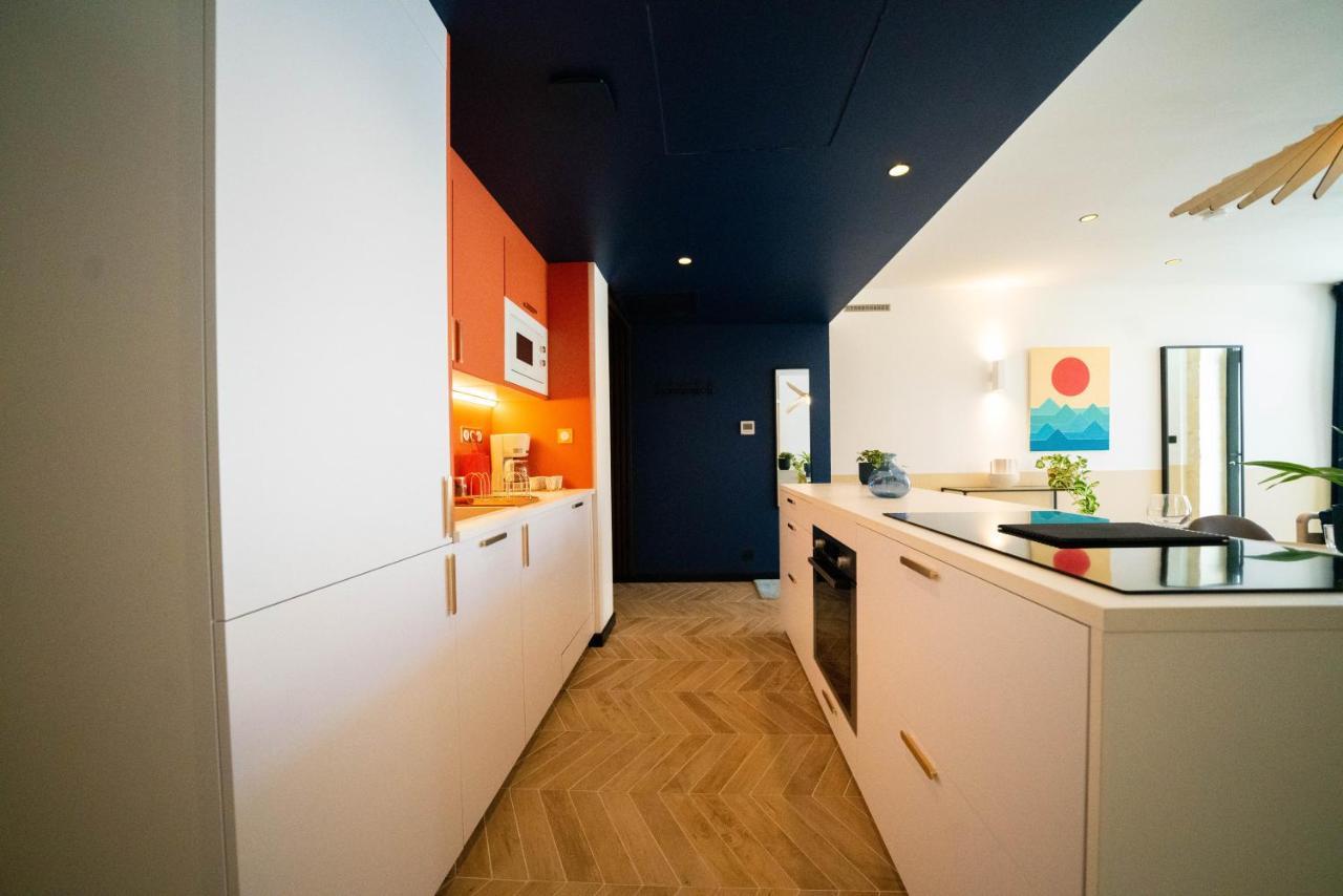 Roma Divine Home Cinema Et Jardin ニーム エクステリア 写真