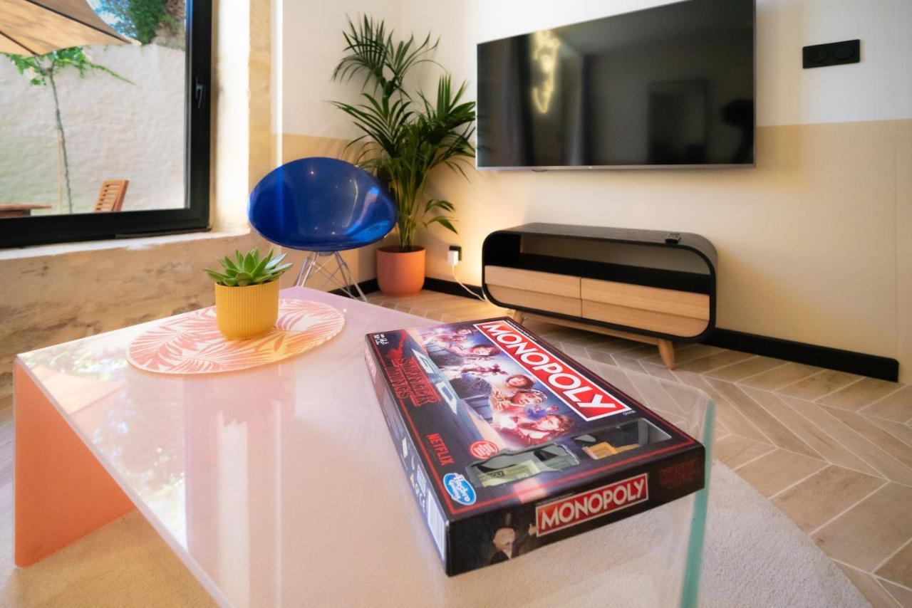 Roma Divine Home Cinema Et Jardin ニーム エクステリア 写真