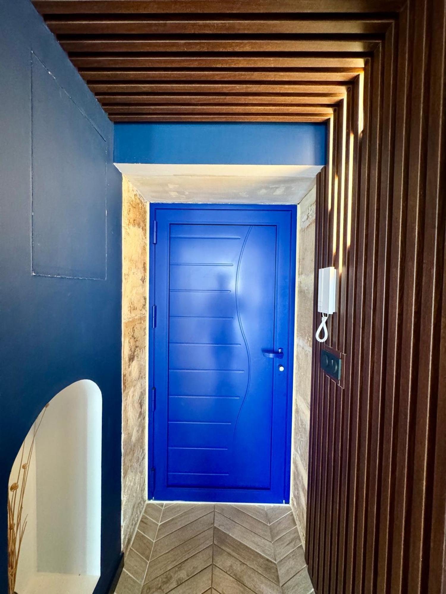 Roma Divine Home Cinema Et Jardin ニーム エクステリア 写真
